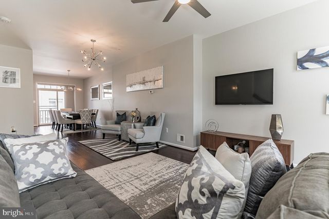 2531 STANDIFER PL, Lanham, MD 20706
