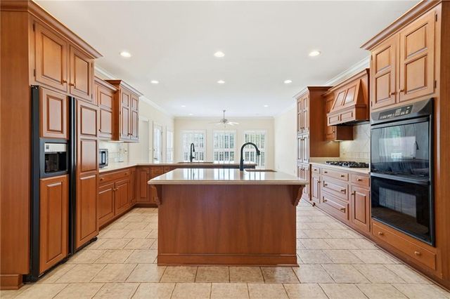 127 Grandview Drive, Ellijay, GA 30540
