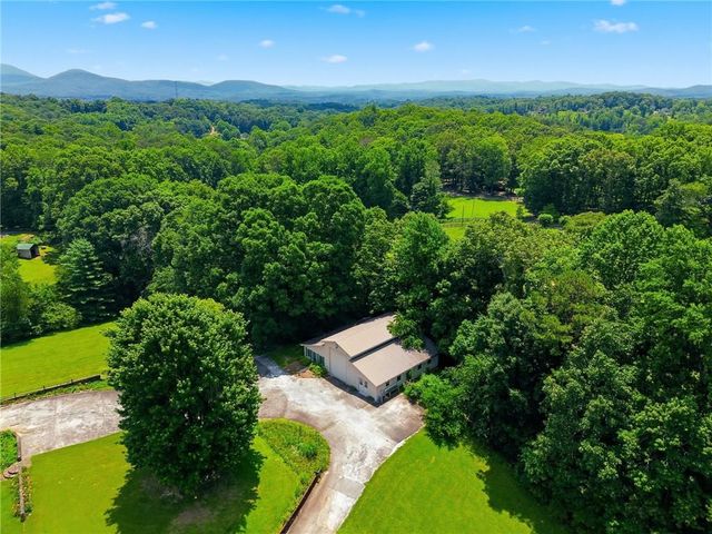 127 Grandview Drive, Ellijay, GA 30540