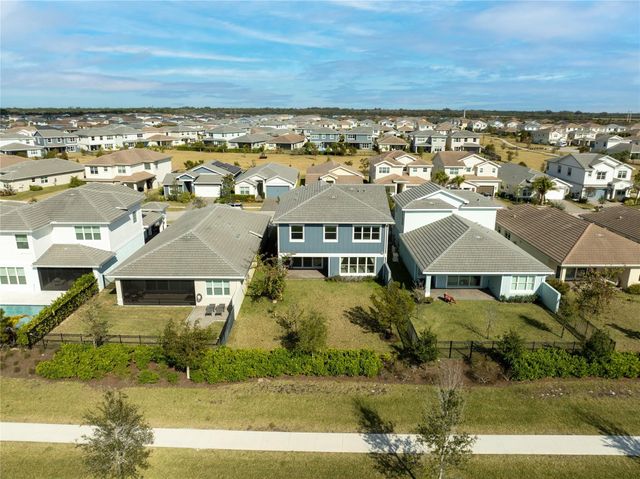 19552 Broad Shore Walk, Loxahatchee, FL 33470