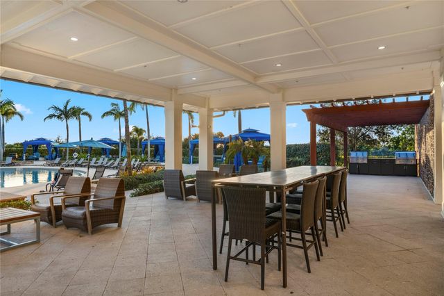 19552 Broad Shore Walk, Loxahatchee, FL 33470