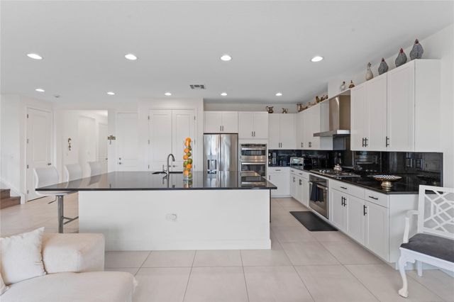 19552 Broad Shore Walk, Loxahatchee, FL 33470