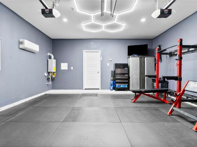 112 Pecan Lane, Rhome, TX 76078