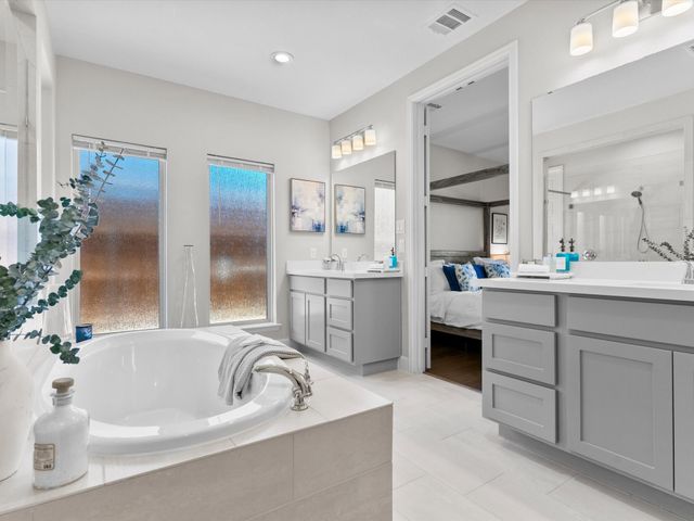 112 Pecan Lane, Rhome, TX 76078