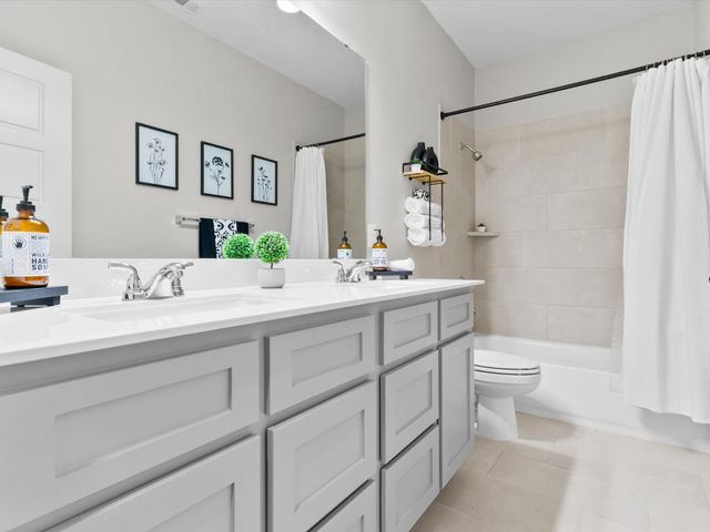 112 Pecan Lane, Rhome, TX 76078