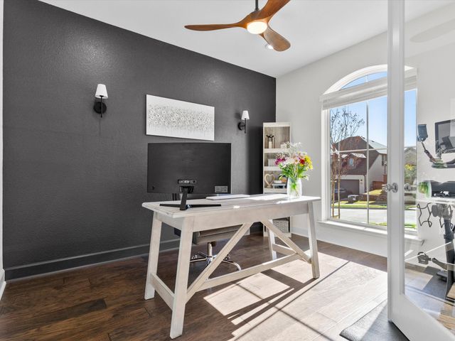 112 Pecan Lane, Rhome, TX 76078