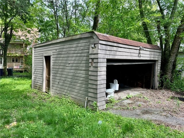 1171 Erieview Road, Cleveland Heights, OH 44121
