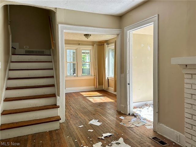 1171 Erieview Road, Cleveland Heights, OH 44121
