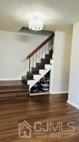 2804 Cricket Circle, Edison, NJ 08820