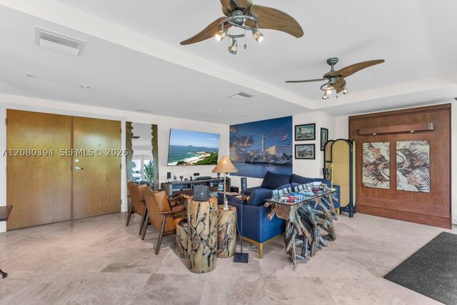 1200 Holiday Dr 208, Fort Lauderdale, FL 33316