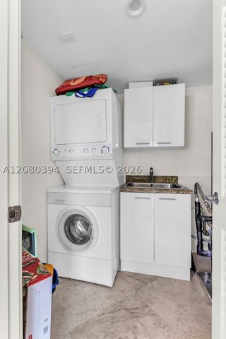 1200 Holiday Dr 208, Fort Lauderdale, FL 33316