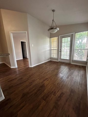 6804 N Capital Of Texas Highway 827, Austin, TX 78731