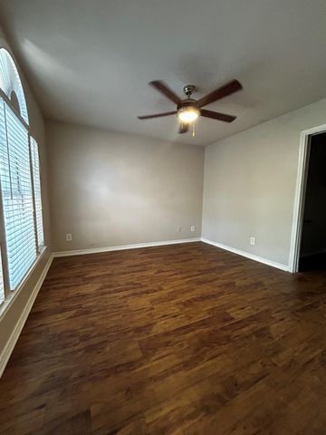 6804 N Capital Of Texas Highway 827, Austin, TX 78731