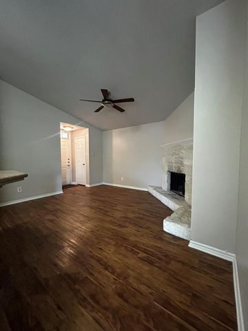6804 N Capital Of Texas Highway 827, Austin, TX 78731