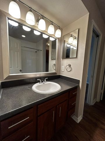 6804 N Capital Of Texas Highway 827, Austin, TX 78731