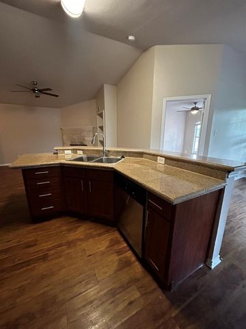 6804 N Capital Of Texas Highway 827, Austin, TX 78731