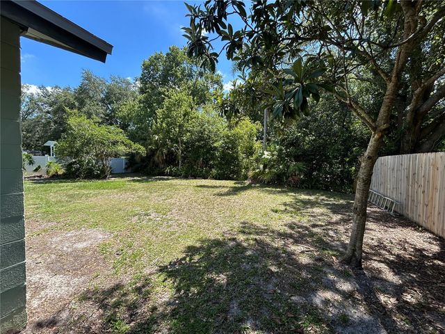18425 SWAN LAKE DRIVE, Lutz, FL 33549