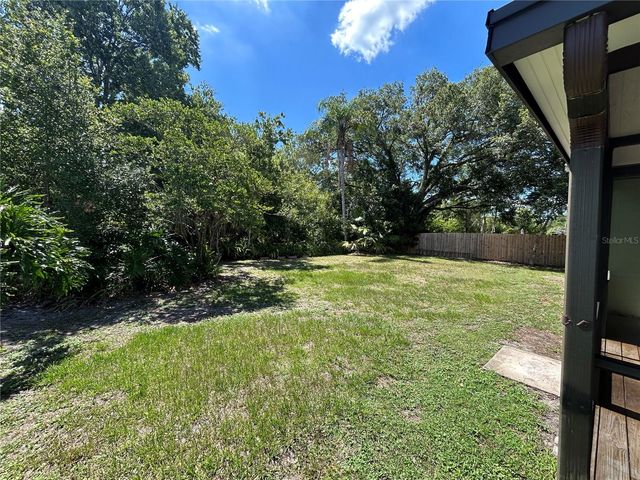 18425 SWAN LAKE DRIVE, Lutz, FL 33549