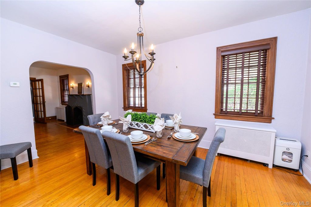27-19 167 Street, Flushing, NY 11358 — photo 4