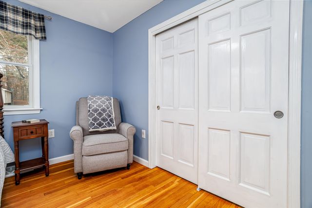3 Wallace Drive, Merrimack, NH 03054