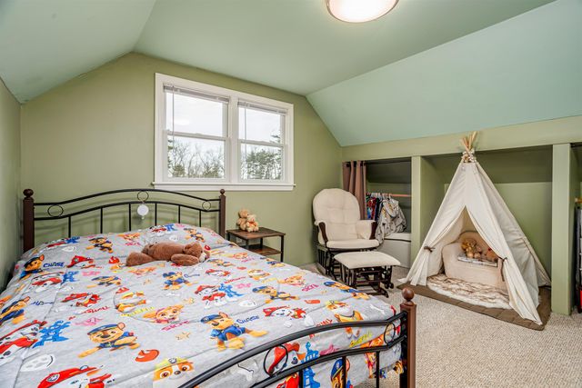 3 Wallace Drive, Merrimack, NH 03054