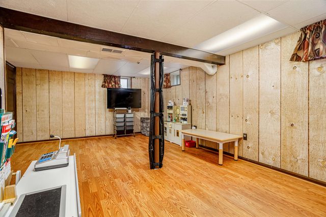 3 Wallace Drive, Merrimack, NH 03054
