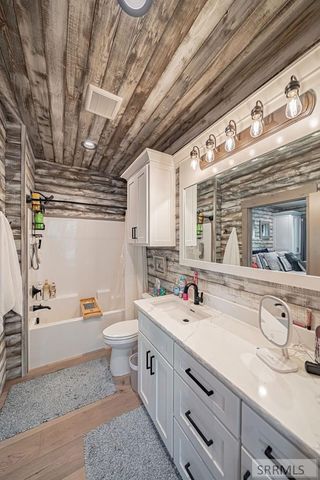 10468 Rig Ranch Road, Rexburg, ID 83440