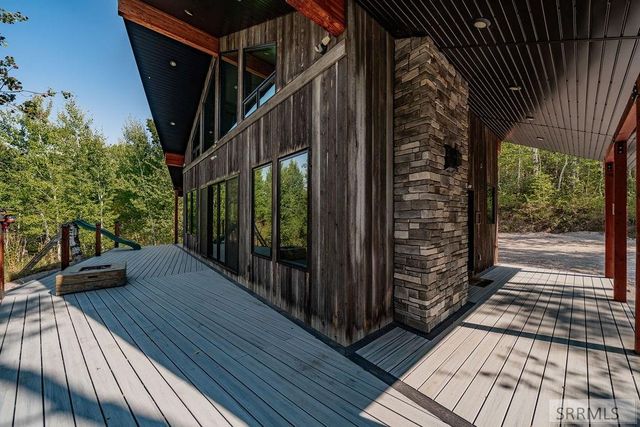 10468 Rig Ranch Road, Rexburg, ID 83440