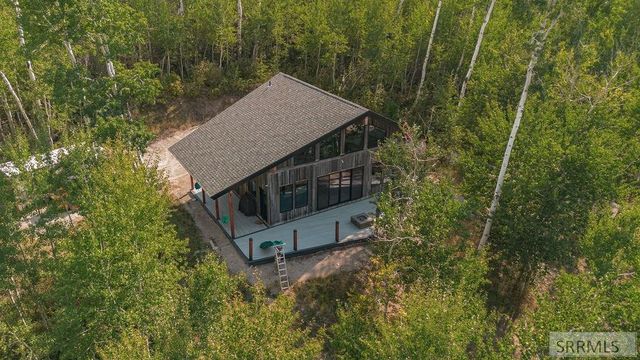 10468 Rig Ranch Road, Rexburg, ID 83440