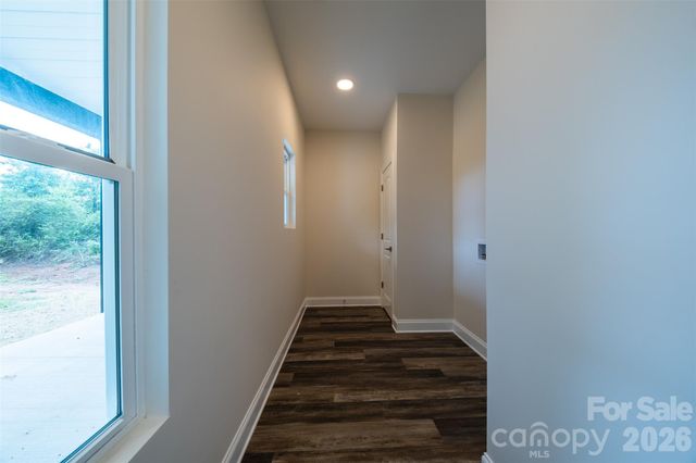317 Old Airport Road 33, Statesville, NC 28677