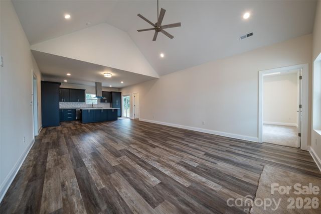317 Old Airport Road 33, Statesville, NC 28677