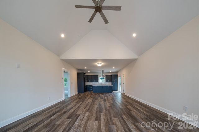 317 Old Airport Road 33, Statesville, NC 28677