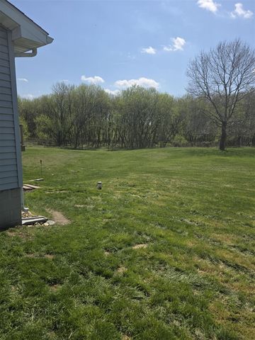 1627 W Barnes Road, Leslie, MI 49251