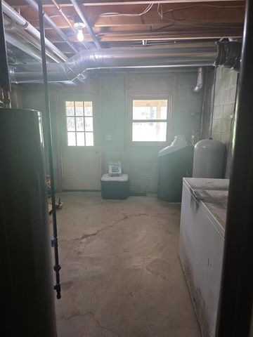 1627 W Barnes Road, Leslie, MI 49251