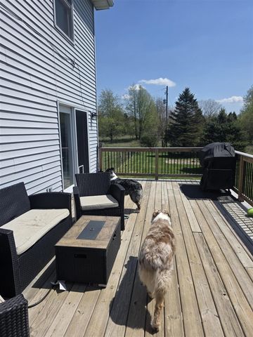1627 W Barnes Road, Leslie, MI 49251