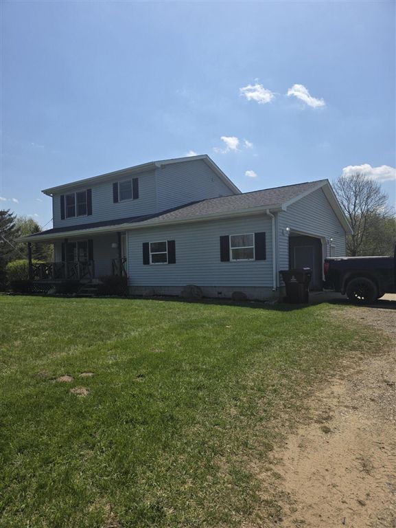 1627 W Barnes Road, Leslie, MI 49251