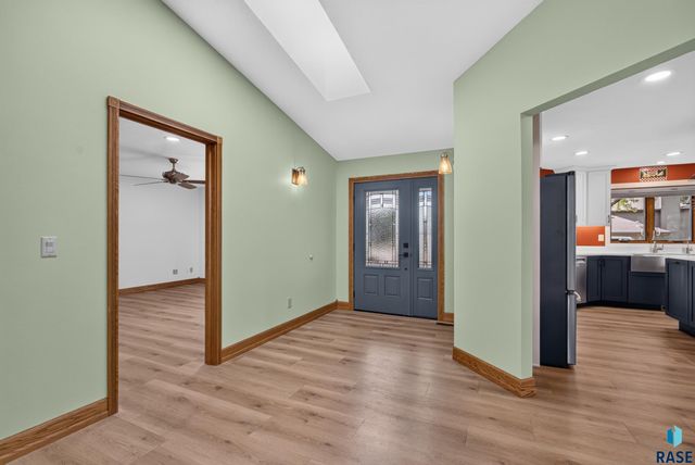 3500 S Marson Manor Cir Circle, Sioux Falls, SD 57103