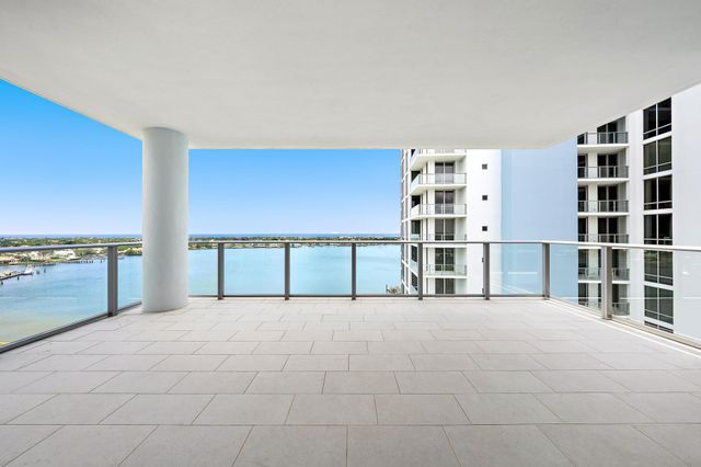 1 Water Club Way 1604, North Palm Beach, FL 33408