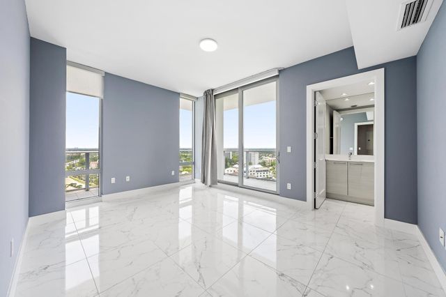 1 Water Club Way 1604, North Palm Beach, FL 33408