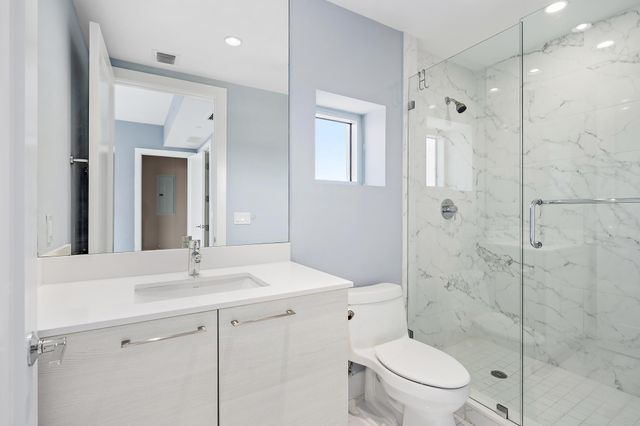1 Water Club Way 1604, North Palm Beach, FL 33408