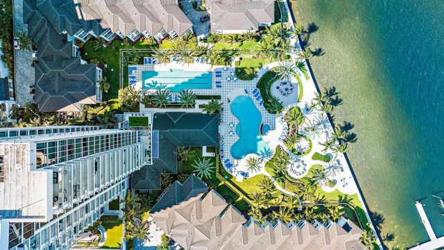 1 Water Club Way 1604, North Palm Beach, FL 33408
