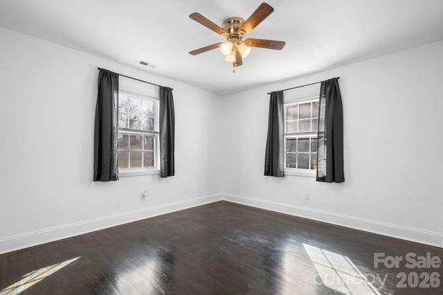 503 E Herman Street, Newton, NC 28658