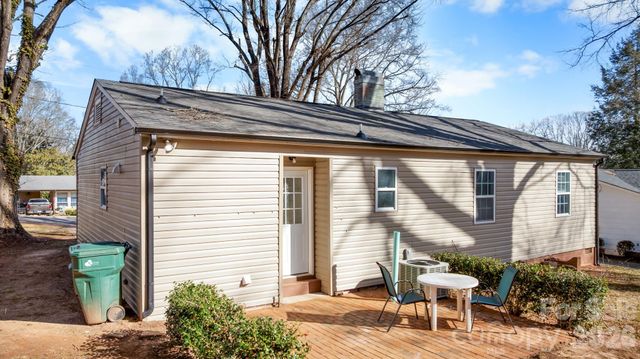 503 E Herman Street, Newton, NC 28658