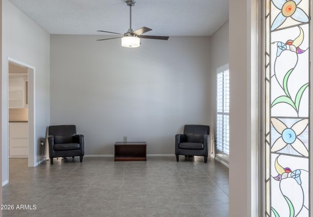 10833 W ACACIA Drive, Sun City, AZ 85373