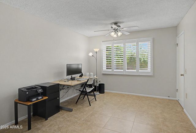 10833 W ACACIA Drive, Sun City, AZ 85373