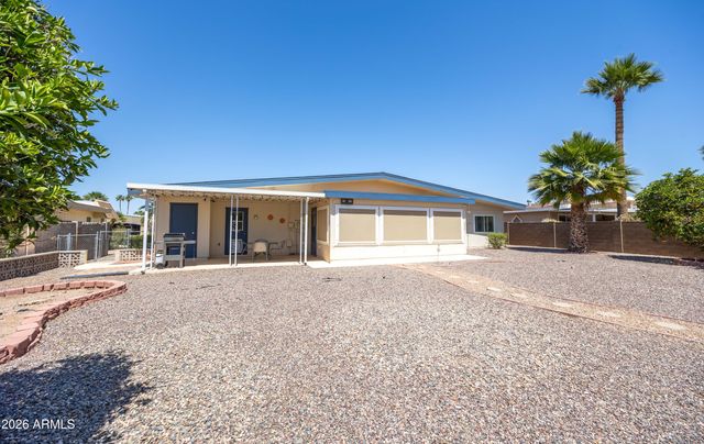 10833 W ACACIA Drive, Sun City, AZ 85373