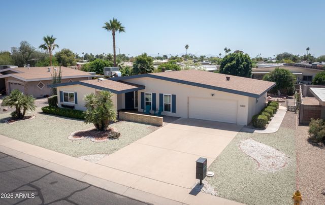 10833 W ACACIA Drive, Sun City, AZ 85373
