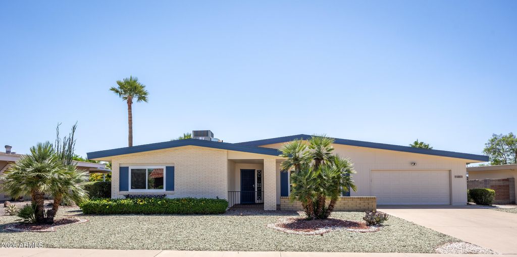 10833 W ACACIA Drive, Sun City, AZ 85373