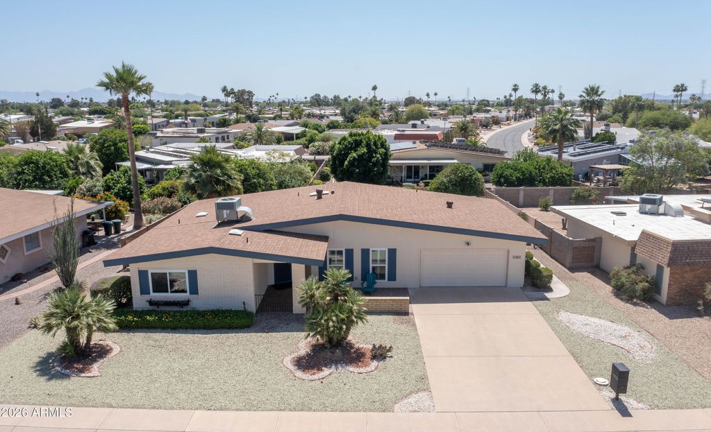 Image 28 of property listing at 10833 W ACACIA Drive, Sun City, AZ 85373