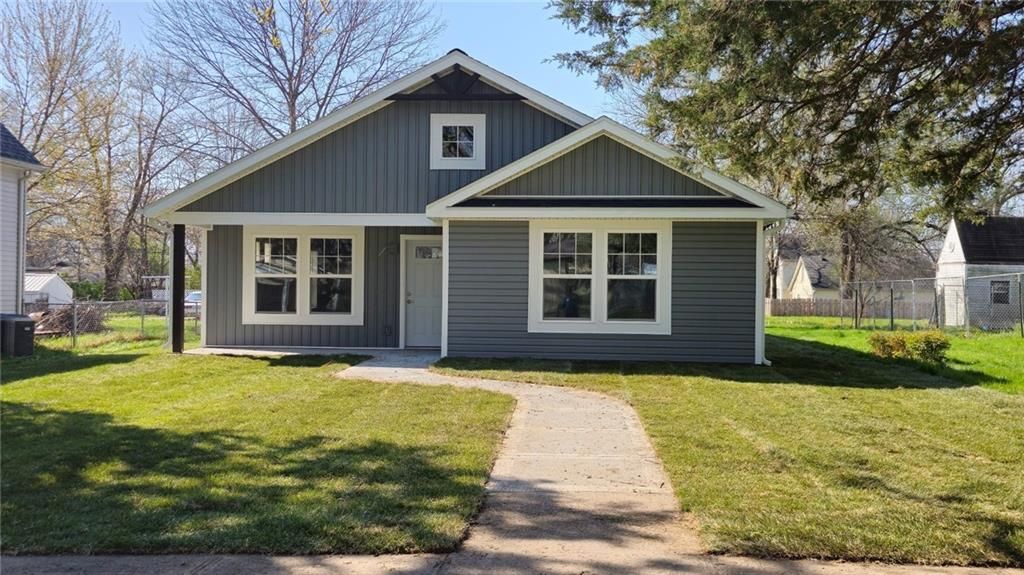 315 W Cornhill Street, Cameron, MO 64429
